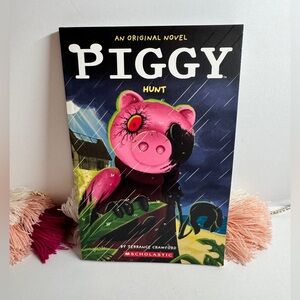 Scholastic Piggy Adventure Book with Blue Cover